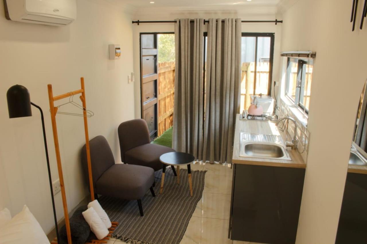Cozy Box Haus Hotel Graskop Buitenkant foto